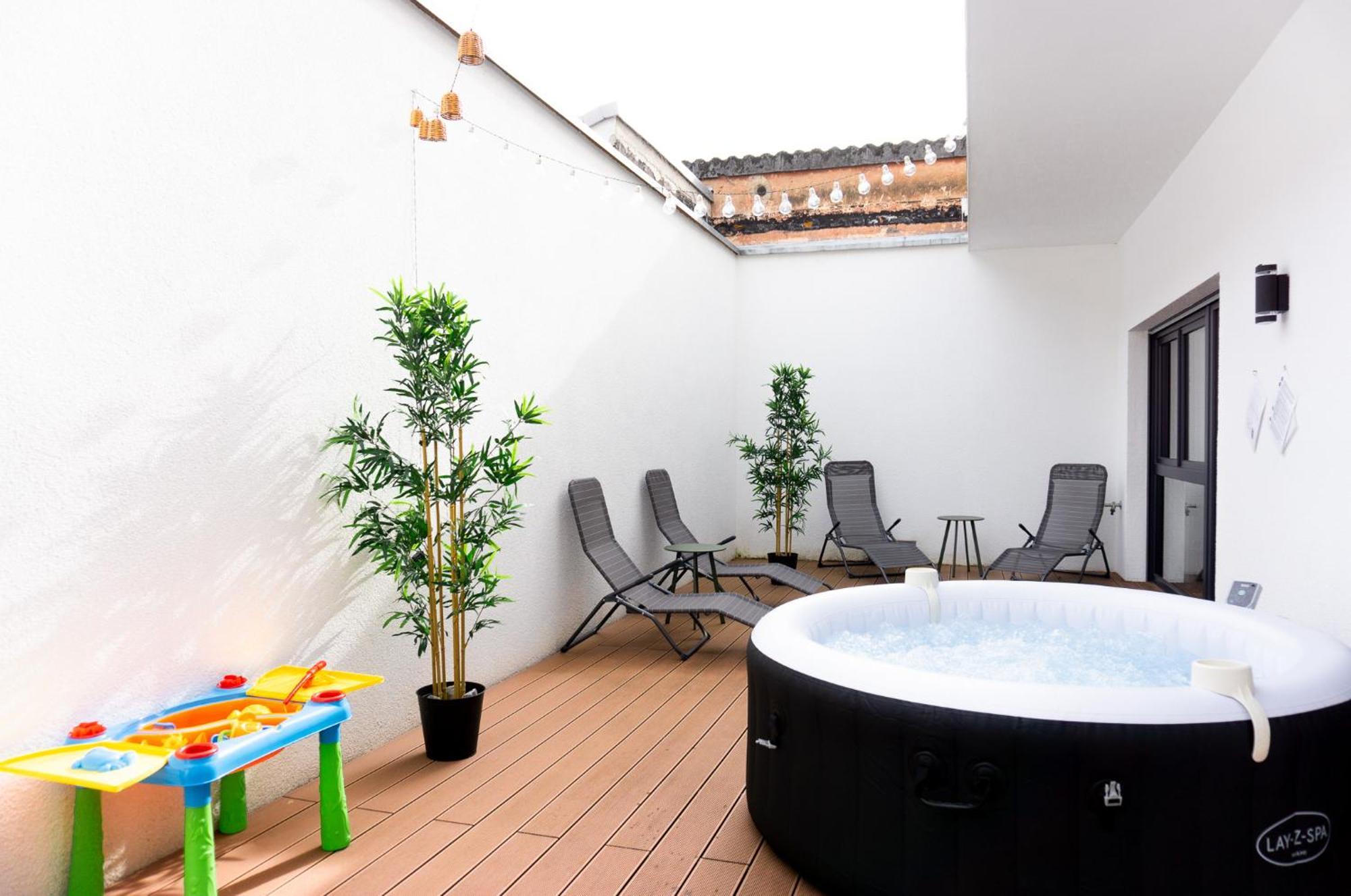 Mt Living - Private Terasse - Whirlpool Apartment *